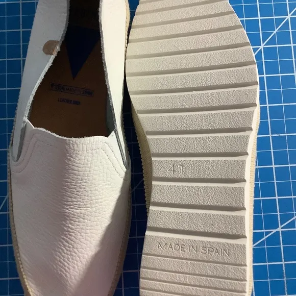 Verbenas Made In Spain Slip On Leather Espadrilles NEW size 41