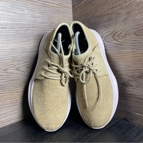 Vessi everyday beige tan sneakers