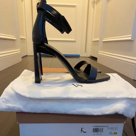 VIA SPIGA BLACK FAXON SANDALS