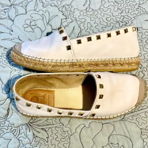 VIDORRETA Made in Spain White Stud Leather Espadrilles Flats Women’s 37/US 6.5