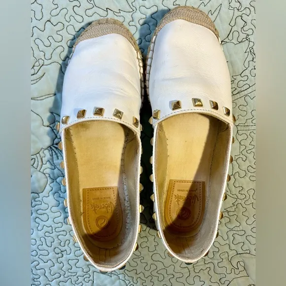 VIDORRETA Made in Spain White Stud Leather Espadrilles Flats Women’s 37/US 6.5