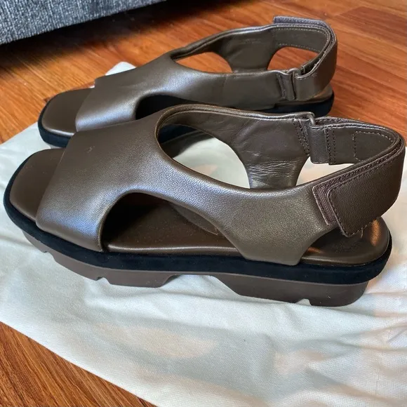 Vince Bilbao Square Toe Leather Grip Platform Sandals in Clove Brown 7