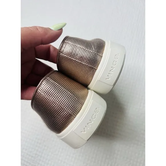 VINCE. Blair Slip On Sneakers Perforated LEATHER Champagne Gold Metallic Size 6M