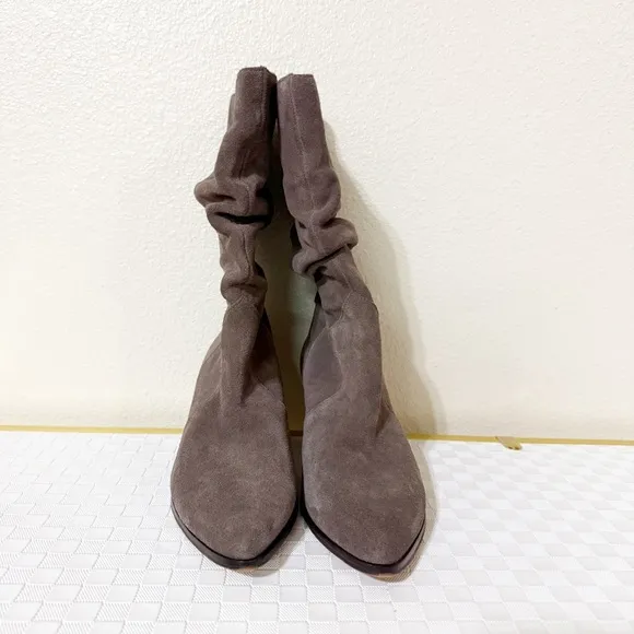 Vince Camino Sensenny Slouchy Cone Stacked Heel Suede Boots in Sable Size 8.5