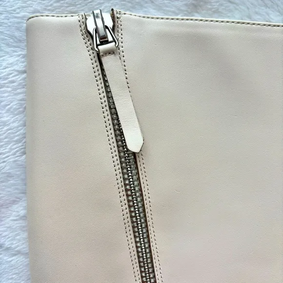 VINCE CAMUTO Alessa Cream Leather Wide Calf Knee High Heeled NEW Boots--7.5WC