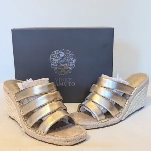 🆕Vince Camuto Leather Molisana Espadrilles