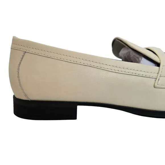 VINCE CAMUTO Leather Parama Penny Loafers. 8M