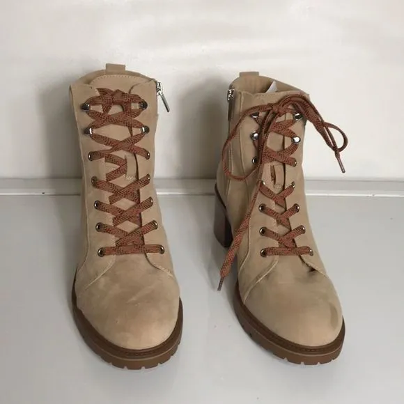 Vince Camuto Suede Leather Lace-Up Ankle Boots Size: 9.5W
