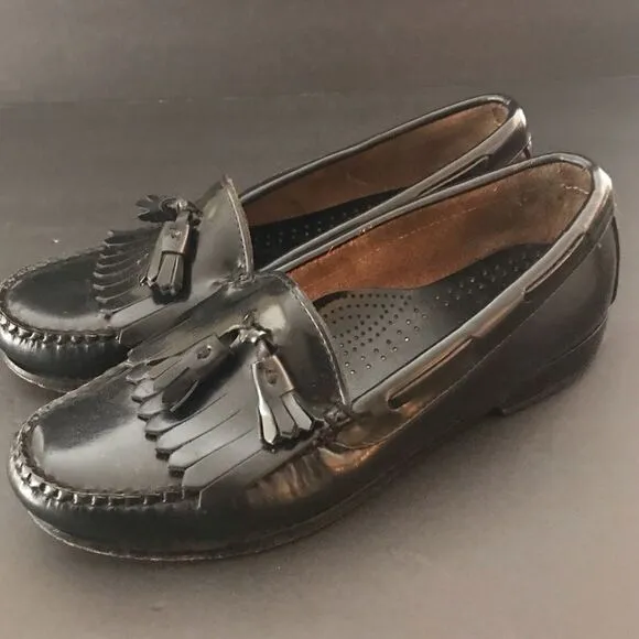 Vintage Bass Layton preppy kiltie tassle loafers