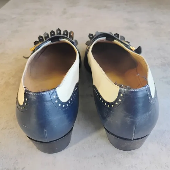 Vintage Ferragamo Navy Blue &amp; White Leather Kiltie Buckle Shoes Loafers Size 9