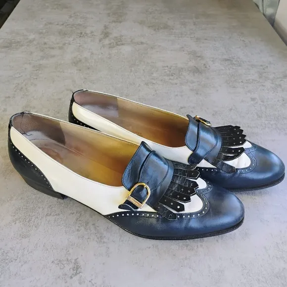 Vintage Ferragamo Navy Blue &amp; White Leather Kiltie Buckle Shoes Loafers Size 9