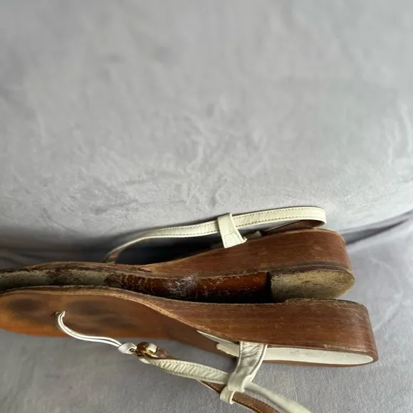 Vintage Gucci White Leather Ankle Strap Thong Sandal