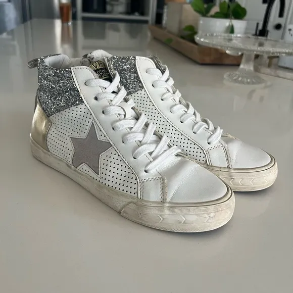 VINTAGE HAVANA Lester Sneakers White Silver Gold Glitter 7.5 Distressed Zip