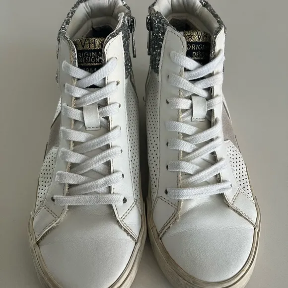 VINTAGE HAVANA Lester Sneakers White Silver Gold Glitter 7.5 Distressed Zip