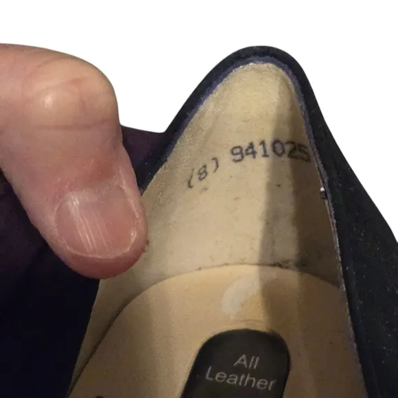Vintage Peter Kaiser Amelia Navy Suede Seta Leather Lining Loafers Size 8 w/Box