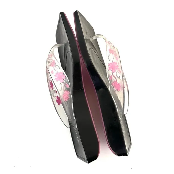 vintage Y2K sandals Guess square toe thong floral