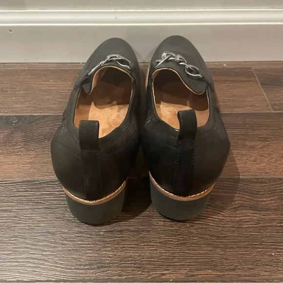Vionic Cynthia Leather Lug Sole Slip On Loafers Pewter Chain Link 9.5