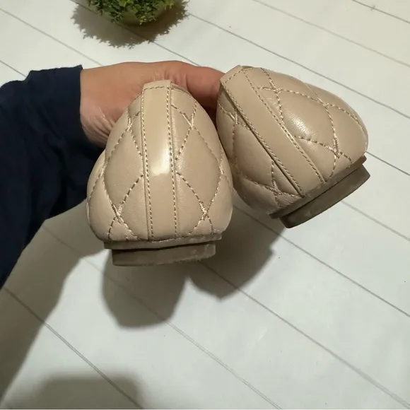 Vionic Desiree Quilted Cap Toe Flats Nude Women’s Size 7