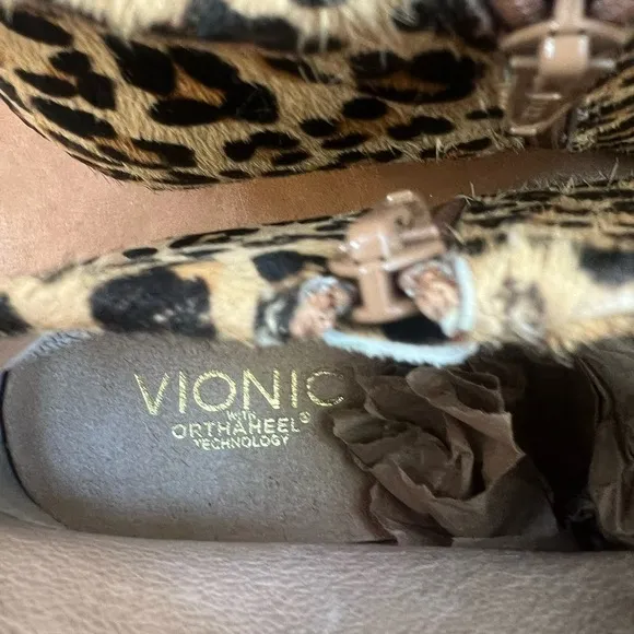VIONIC GEORGIA CALF HAIR Studded BOOTIE Fall Boots Leopard cheetah print Sz 8.5