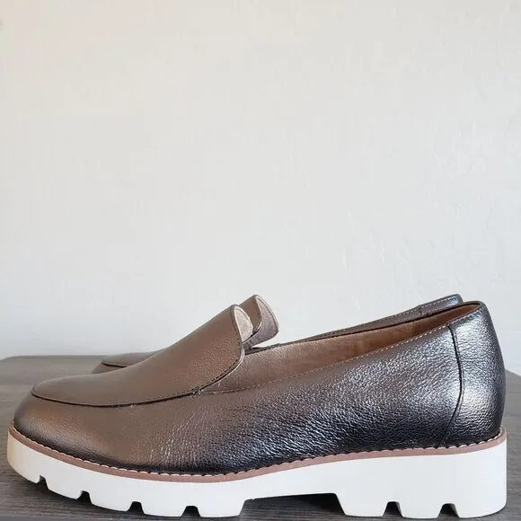 Vionic Kensley Metallic Leather Slip-On Loafer Lug Sole Pewter Size Women 9 WIDE