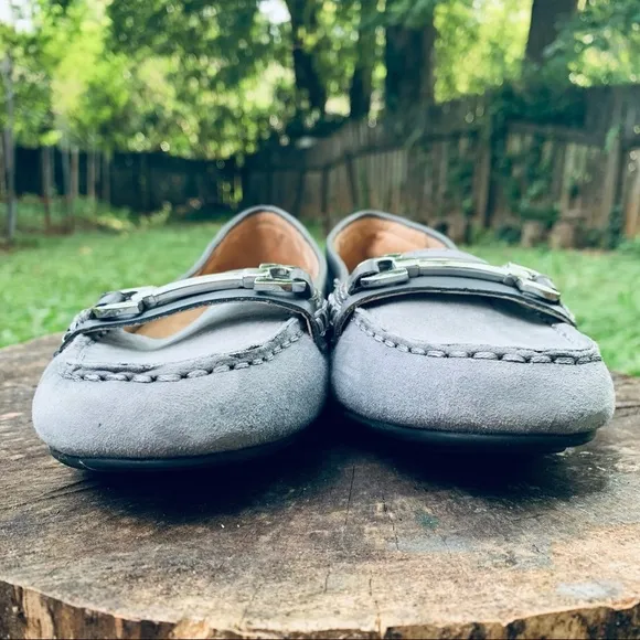 Vionic Kenya gray suede loafers 5