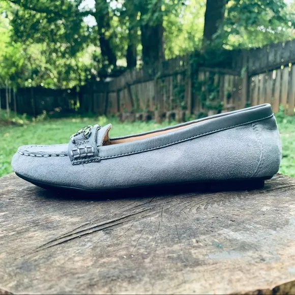Vionic Kenya gray suede loafers 5