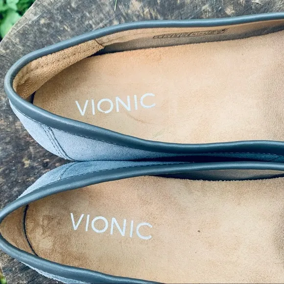 Vionic Kenya gray suede loafers 5
