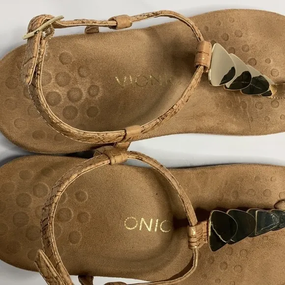 Vionic Miami sandals comfort shoes size 8