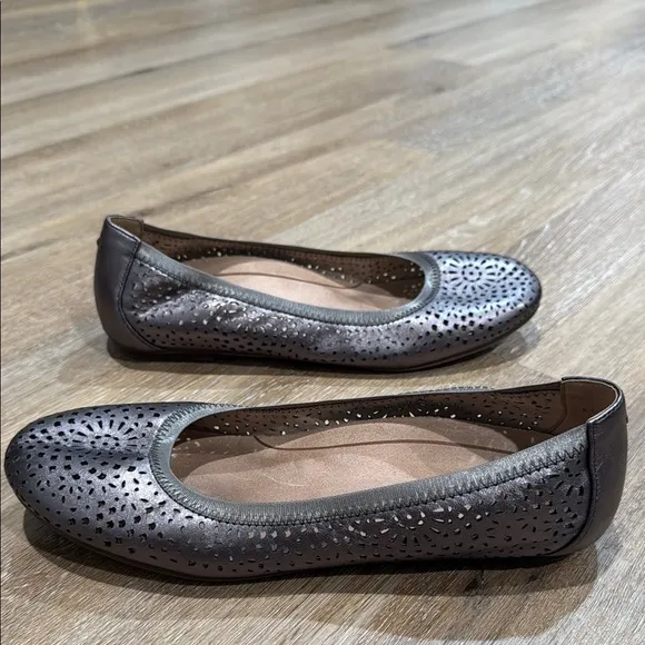 Vionic Size 8.5  Silver Loafers with Perforated Design and Orthopedic Sole