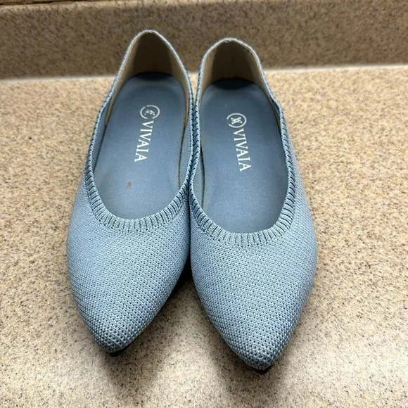 Vivaia blue pointed toe flats worn twice no problems just too wide 37.5