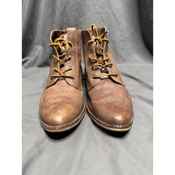 VTG Dingo Leather Ankle Boots Vibram Sole 10M Wood Stacked Heel Made In Brazil