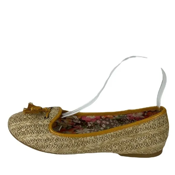 Wheat Color &amp; Mustard Leather Trim &amp; Tassel Loafers Size 7.5