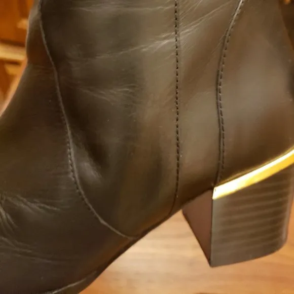Wide calf Leather Boots!