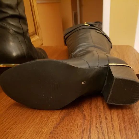 Wide calf Leather Boots!