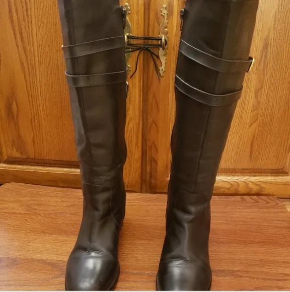 Wide calf Leather Boots!