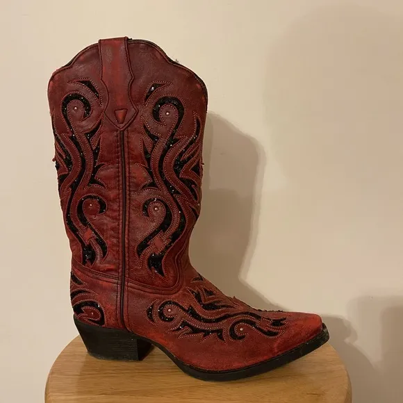 Wild Thang Laredo Leather Rustic Cowgirl Boots Women’s 10 Red &amp; Black Sequin
