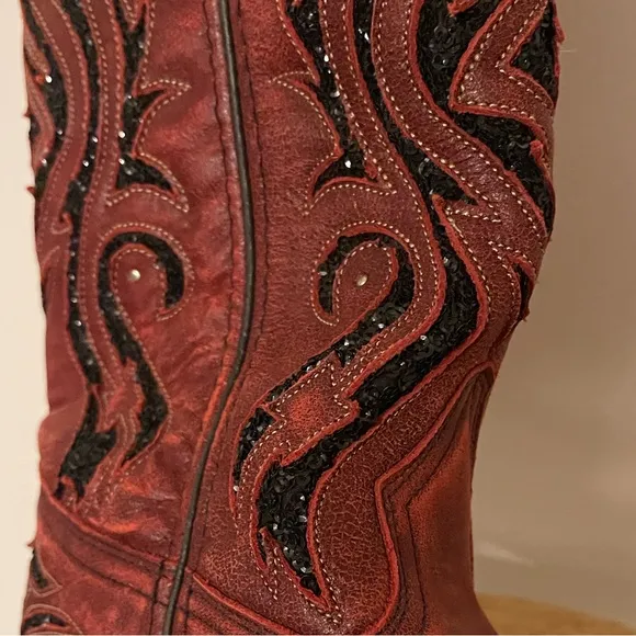 Wild Thang Laredo Leather Rustic Cowgirl Boots Women’s 10 Red &amp; Black Sequin
