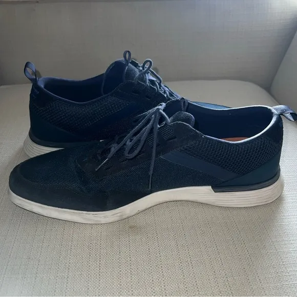 Wolf and Shepherd Men's Sz 12M Sneakers Crossover Navy Blue Victory Trainer
