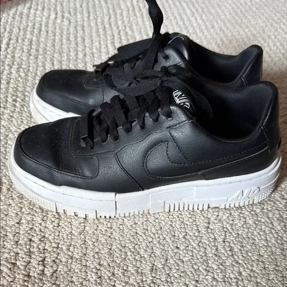 Women’s Nike Airforce 1 Pixel Black and White Sneakers