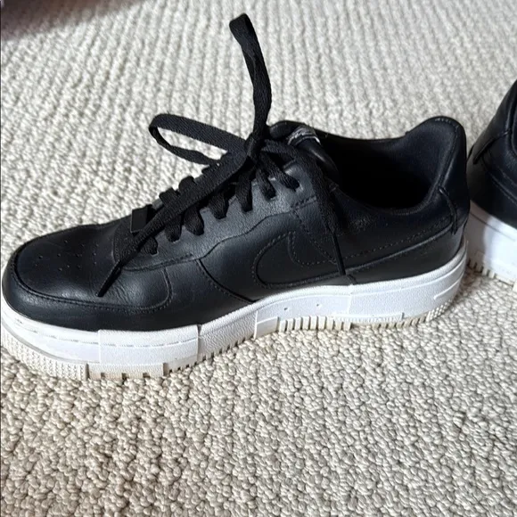 Women’s Nike Airforce 1 Pixel Black and White Sneakers