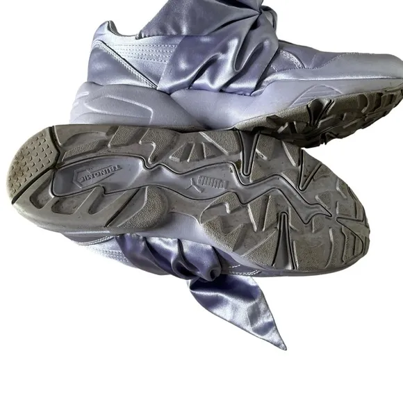 Women’s Rihana PUMA fenty bow lavender 2017 rare sneakers satin size 8