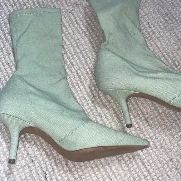 Yeezy/Season 8 boots in mint green canvas size-7 (37) women’s