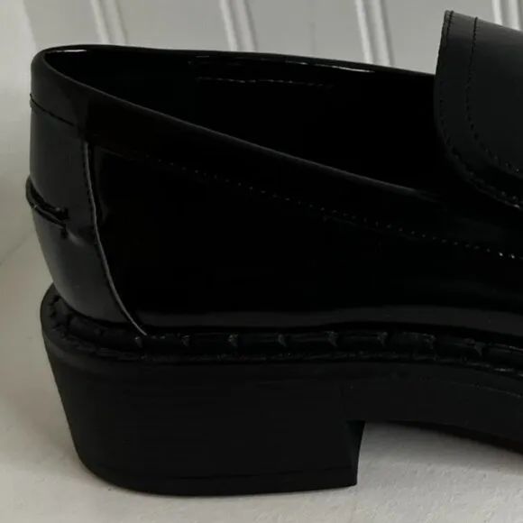 ZARA  FLAT LUG SOLE LOAFERS  in Black Size 10