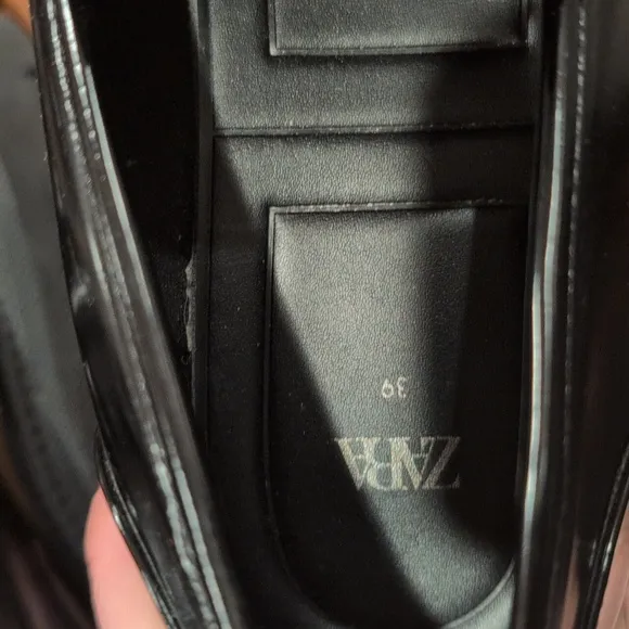 Zara lug sole patent loafers