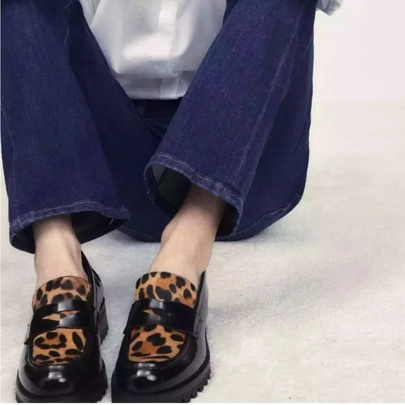 Zara SZ 37 Leopard faux leather smooth lug sole Loafers.